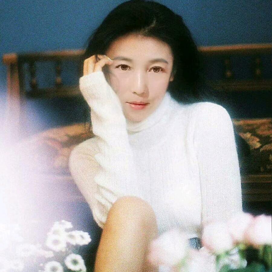 🐉٩( ˃̶͈̀௰˂̶͈́ )و◕‿◕