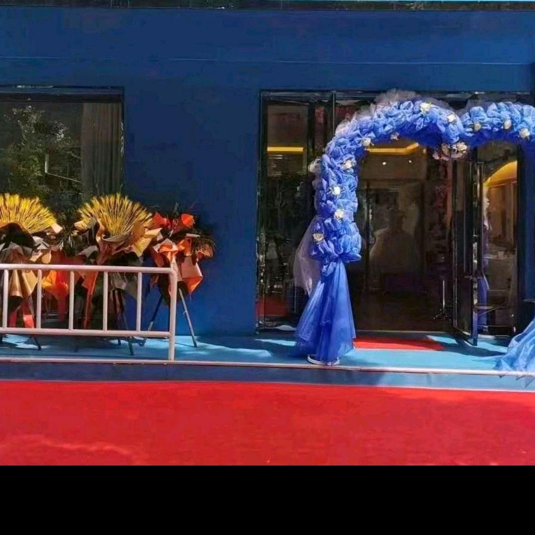 和静县千之秀ARZU——美妆工作室