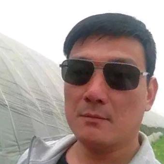 黄军伟