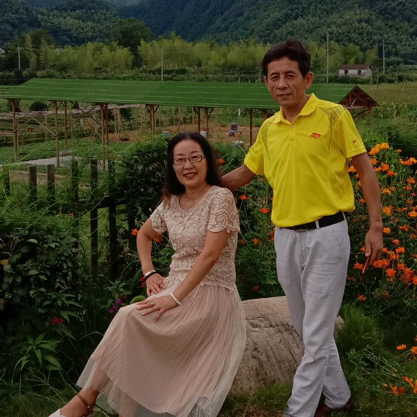 玉萍（点赞必回《（拒绝私聊》