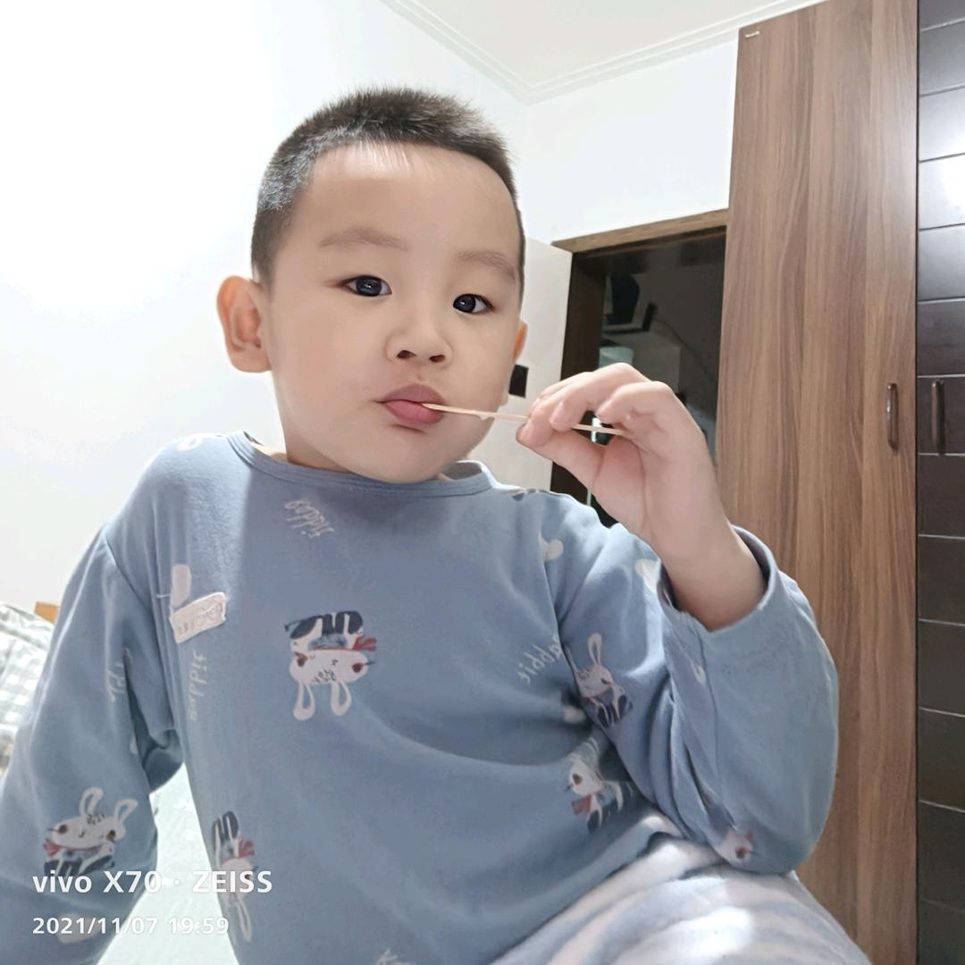 李阳