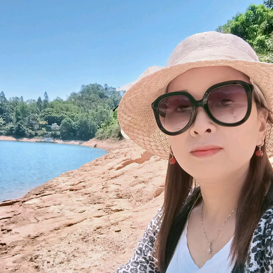 小梅