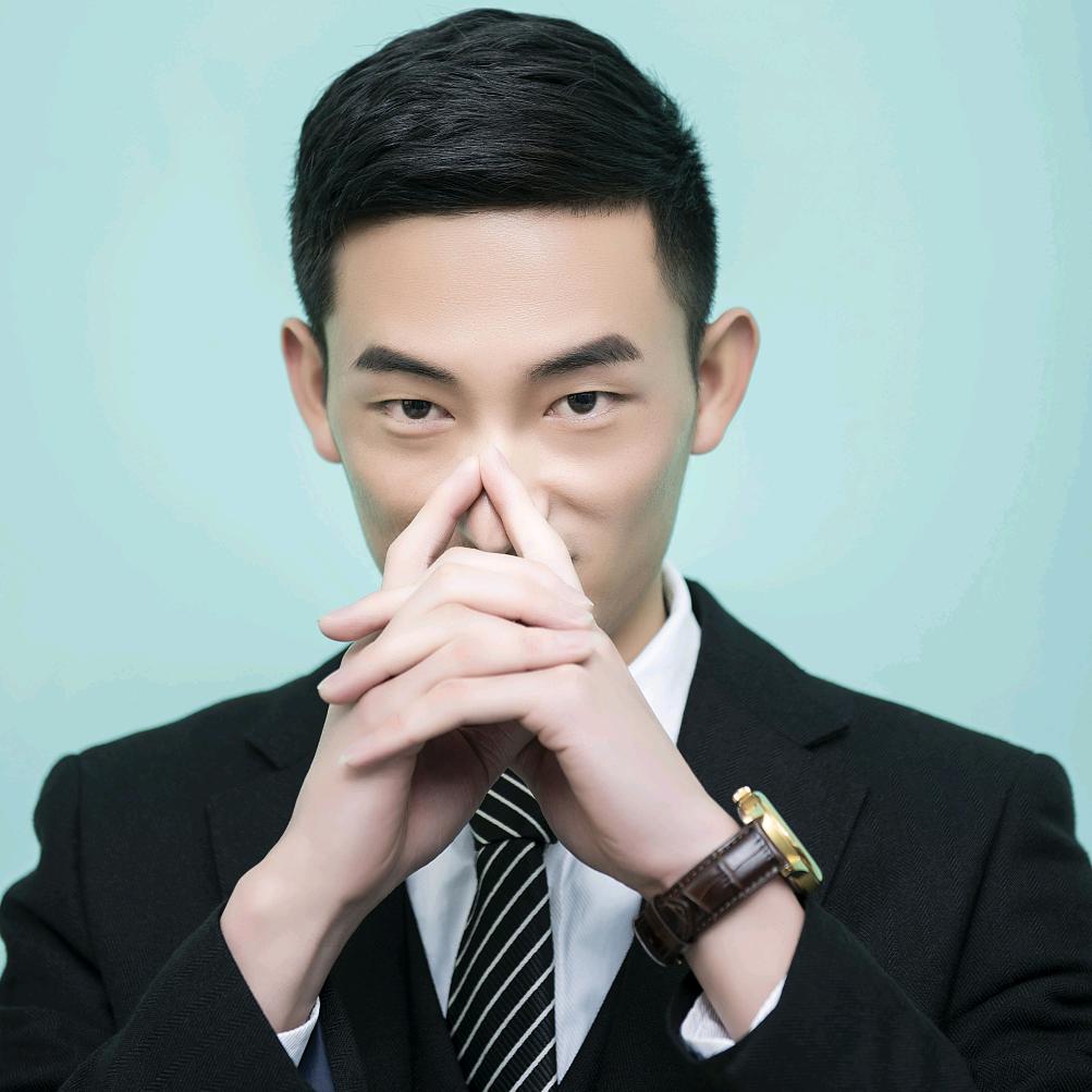 丽江骏程二手车雷雷