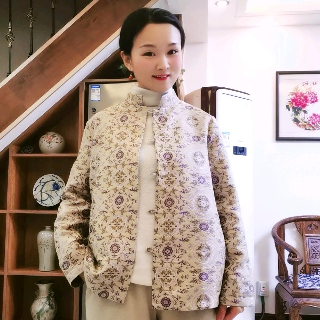 小房子服饰