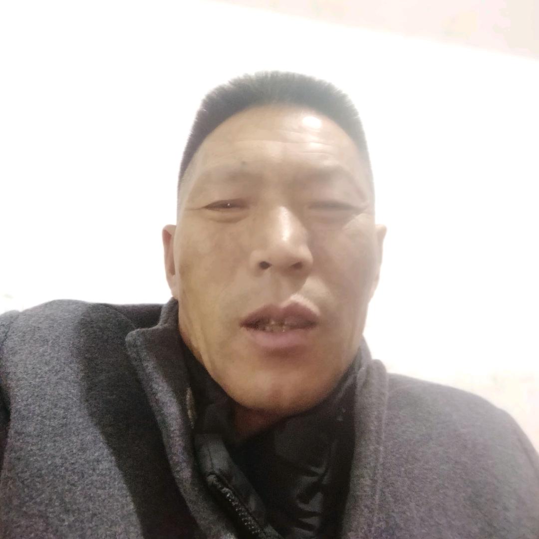 罗代江