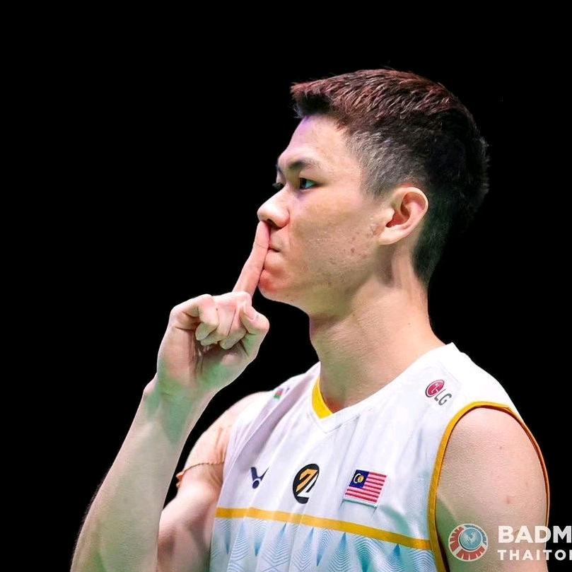 🏸小吕同学🏸