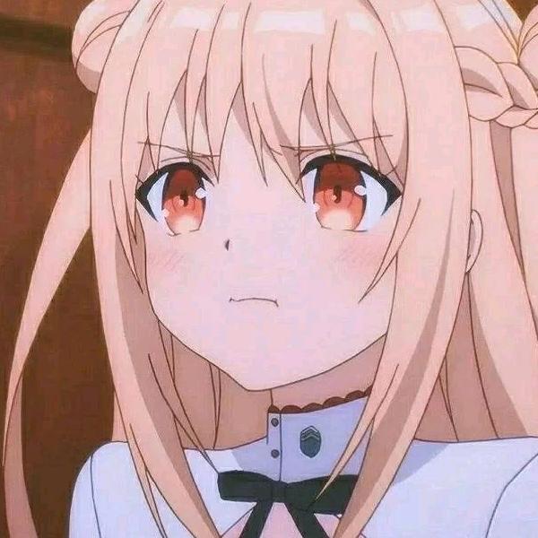 半杯奶昔
