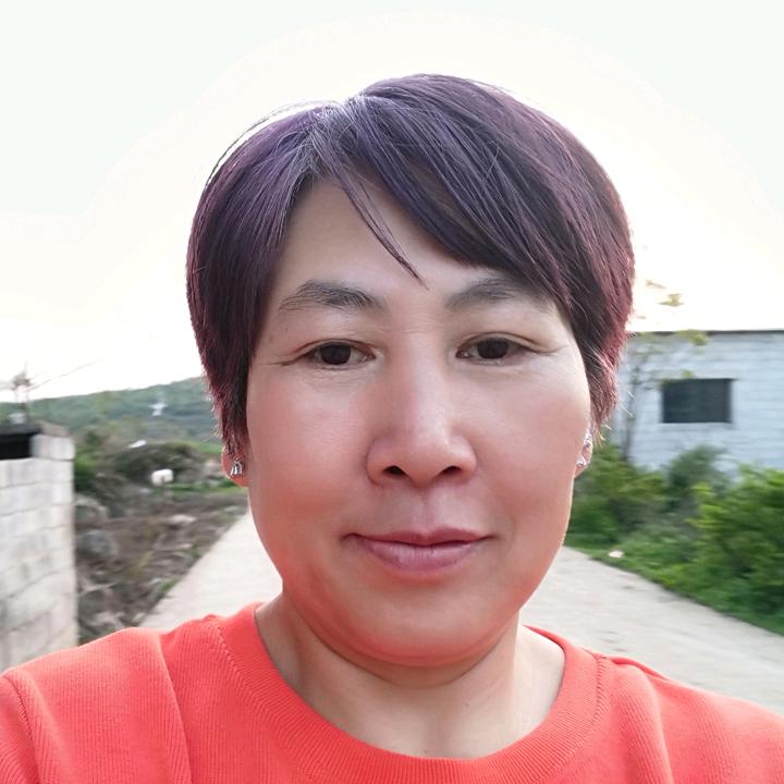 黄琼