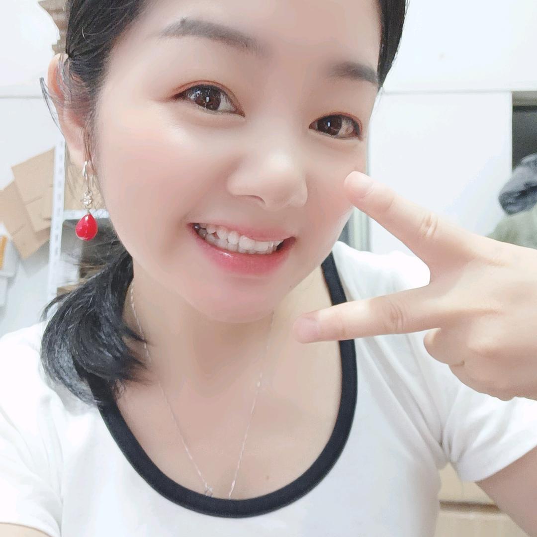 小静静🍵