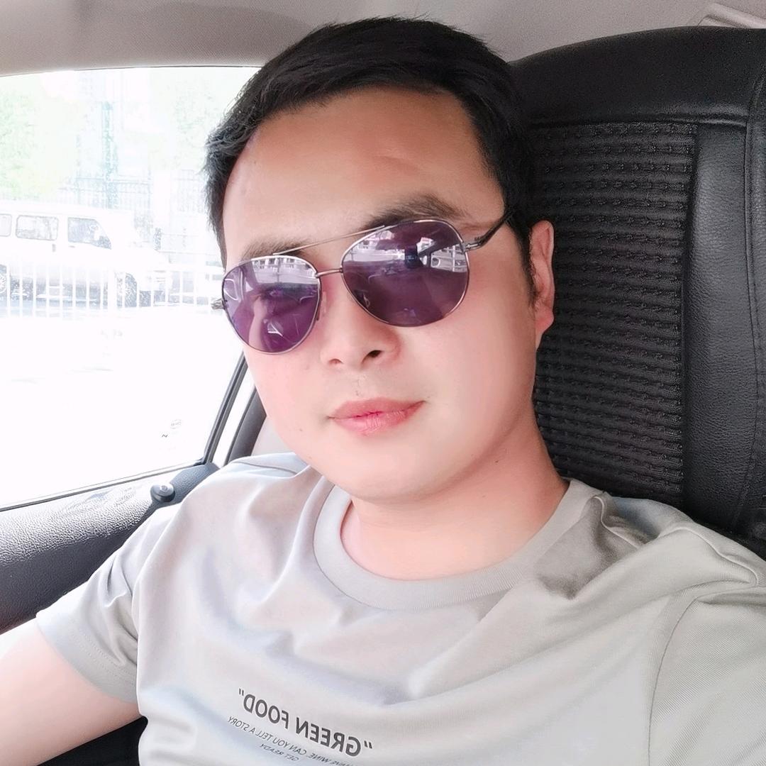 Liang*远