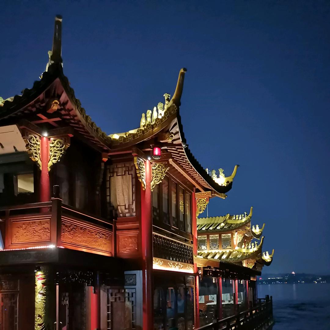 枕星河