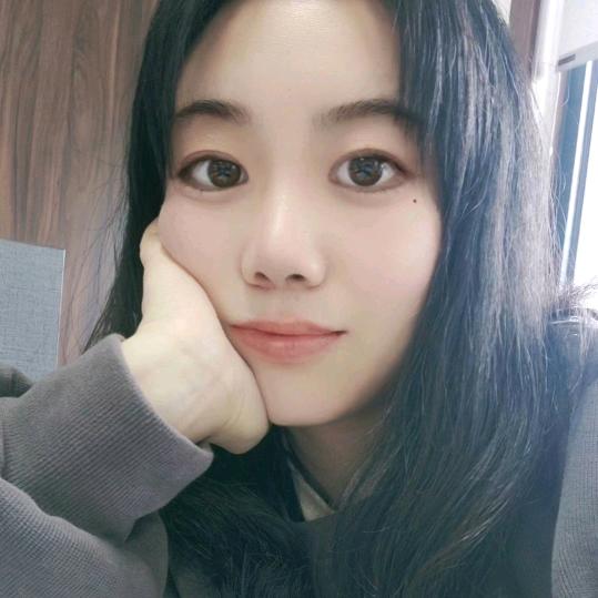 随车吊小谭汽车销售有限公司