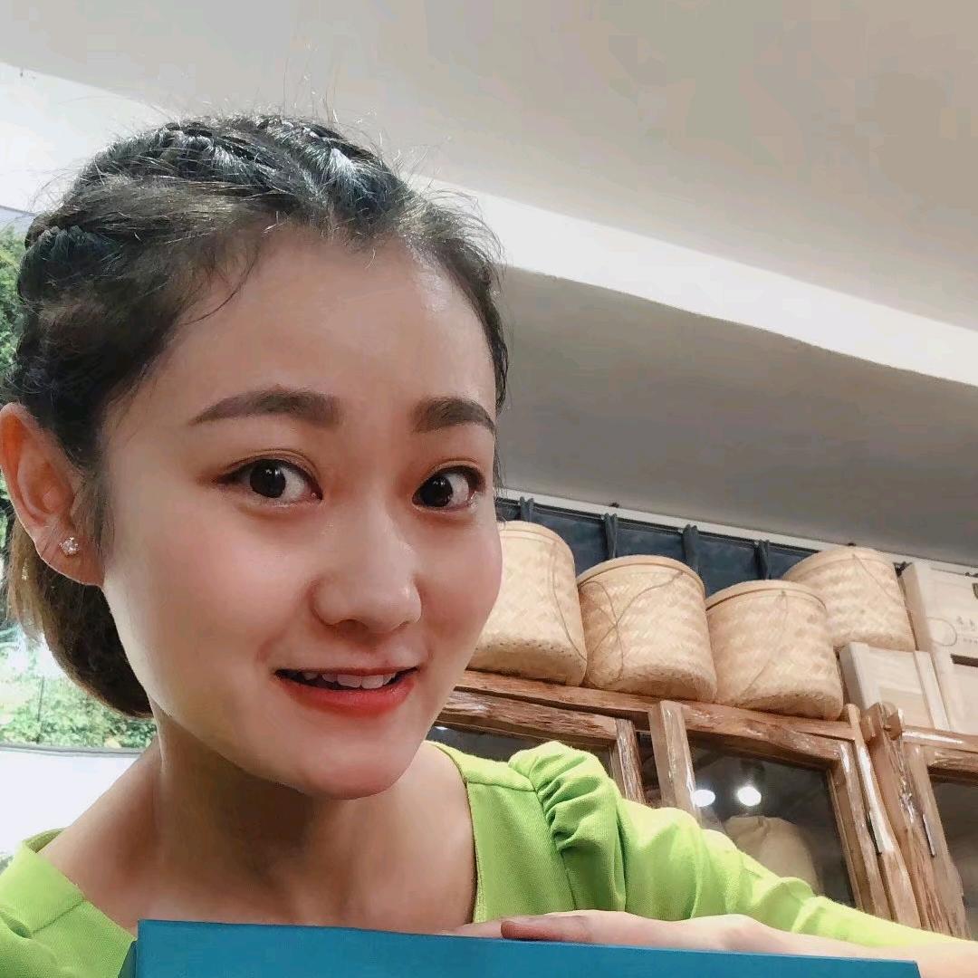 秋秋的古树茶