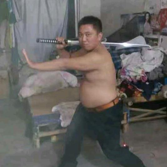 孤军作战