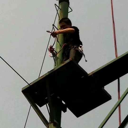 旅游  拓展  罗峰