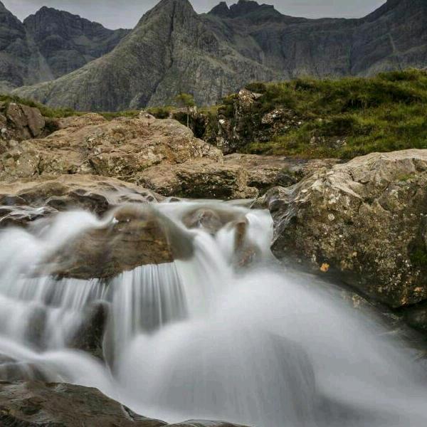 水往底流