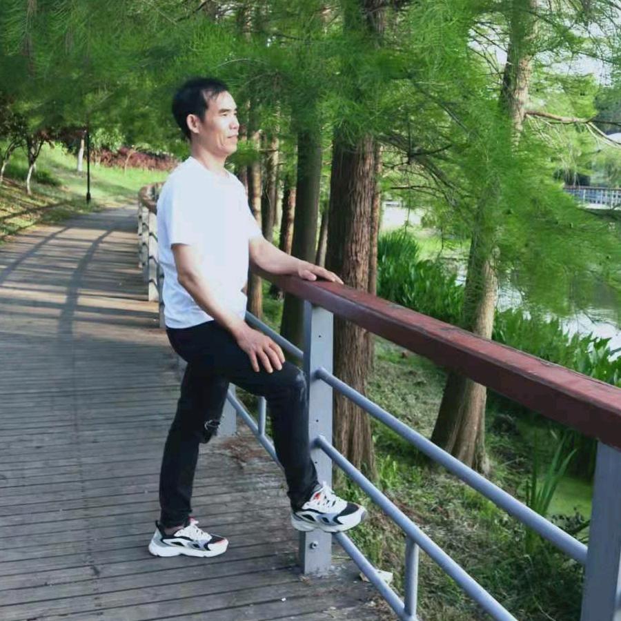 除了你，还有谁？358305501