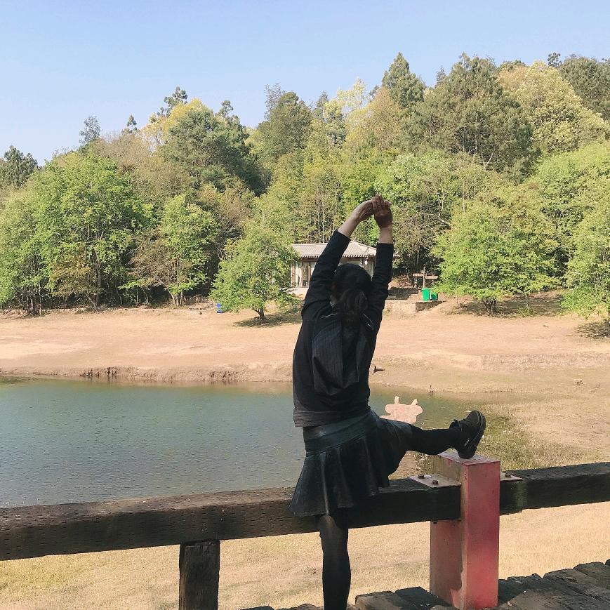 邱吉玛（荒野茶丶褚橙丶褚柑丶老酒）