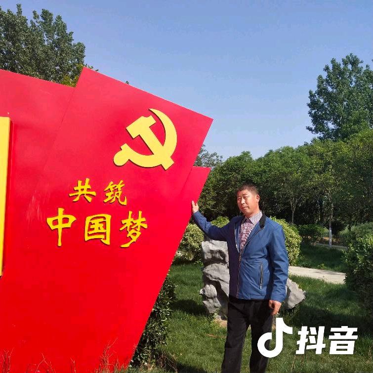 刘强