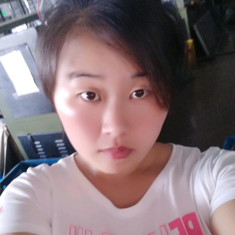 @小静（跨区收割机。）