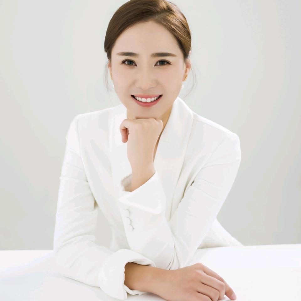 少儿口才吕老师