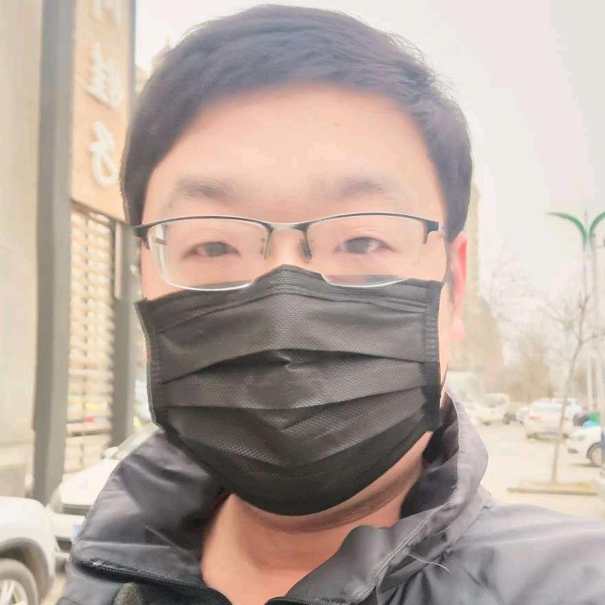 丶190的大胖子