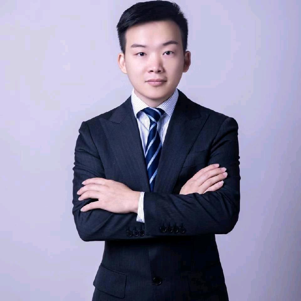 潇湘花园里小雷子