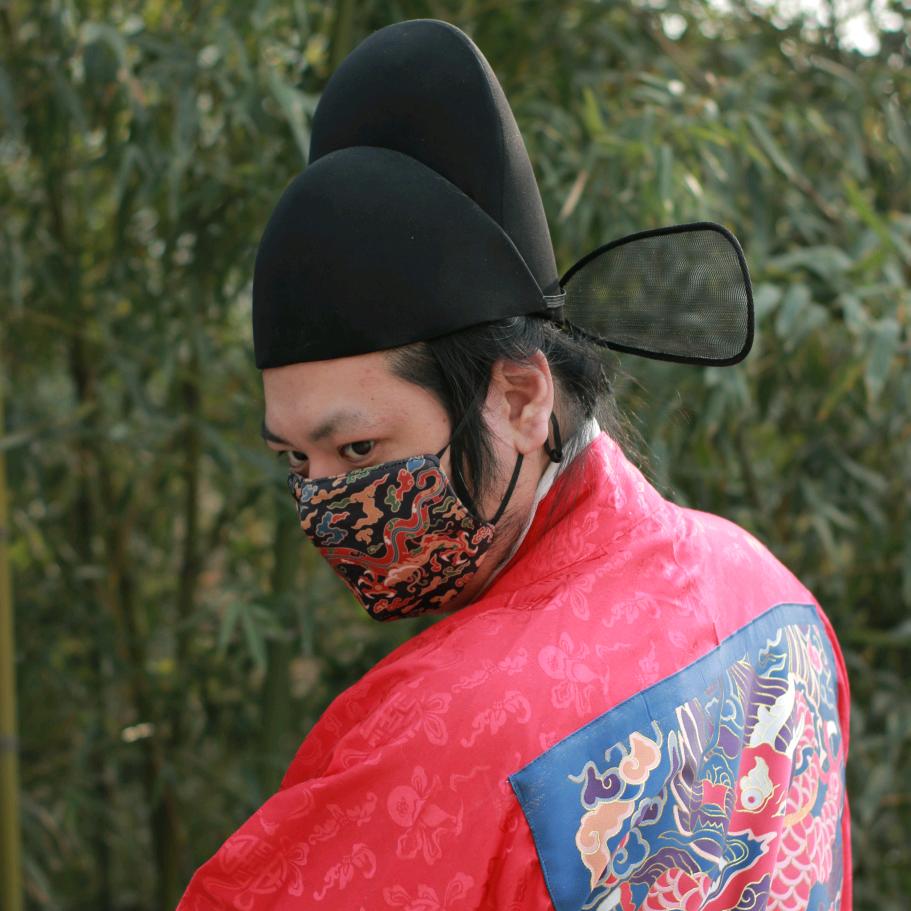 百里长青