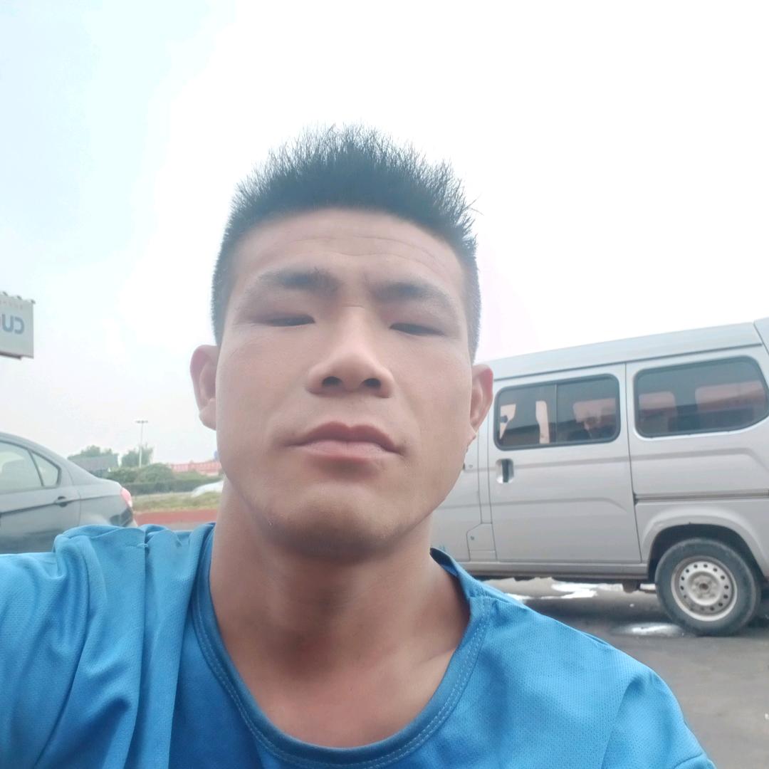 小李轻卡汽车维修服务站
