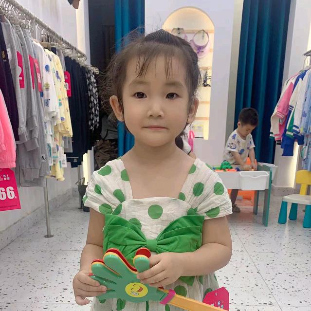 抽刀断水水更刘