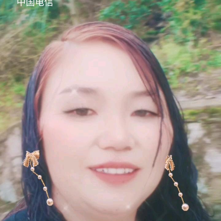 瓮安县万龙村王幺妹