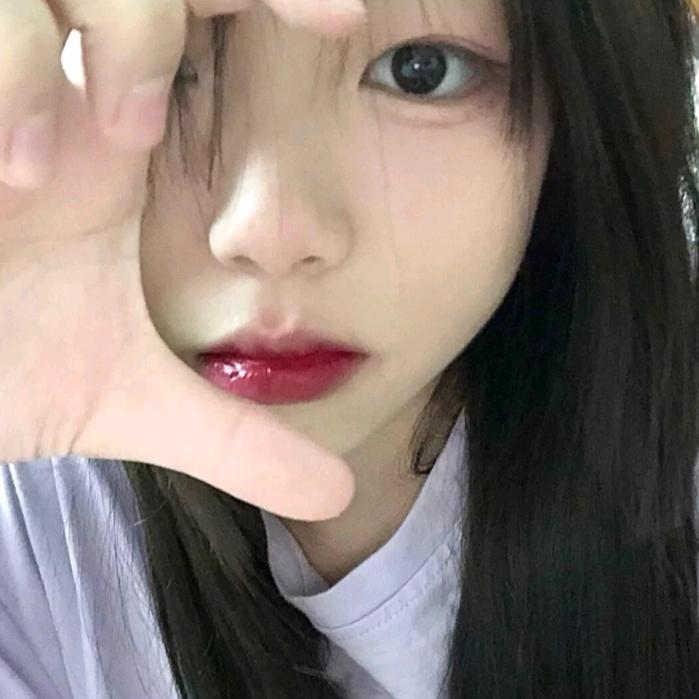 小梁.