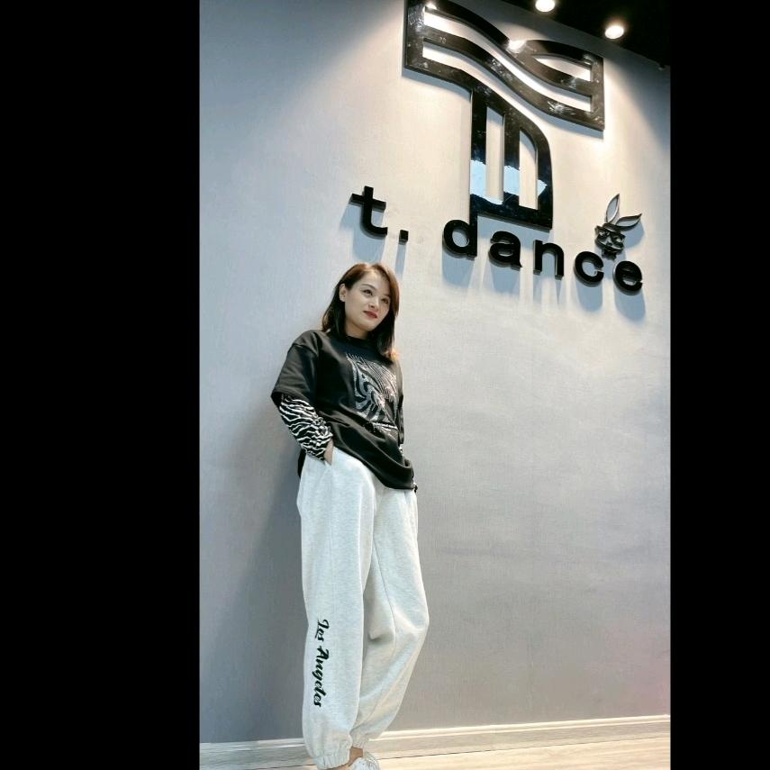 日照兔小姐@抖音