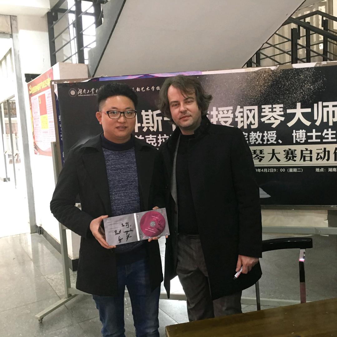 炎陵县飞乐艺术学校有限公司