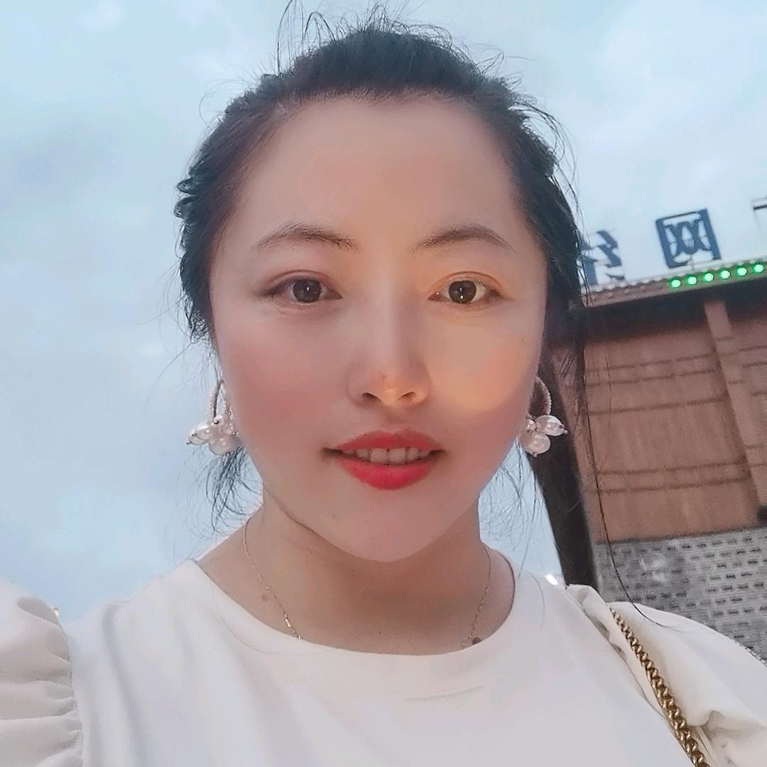 张财群～修文县卡尔菲特童装