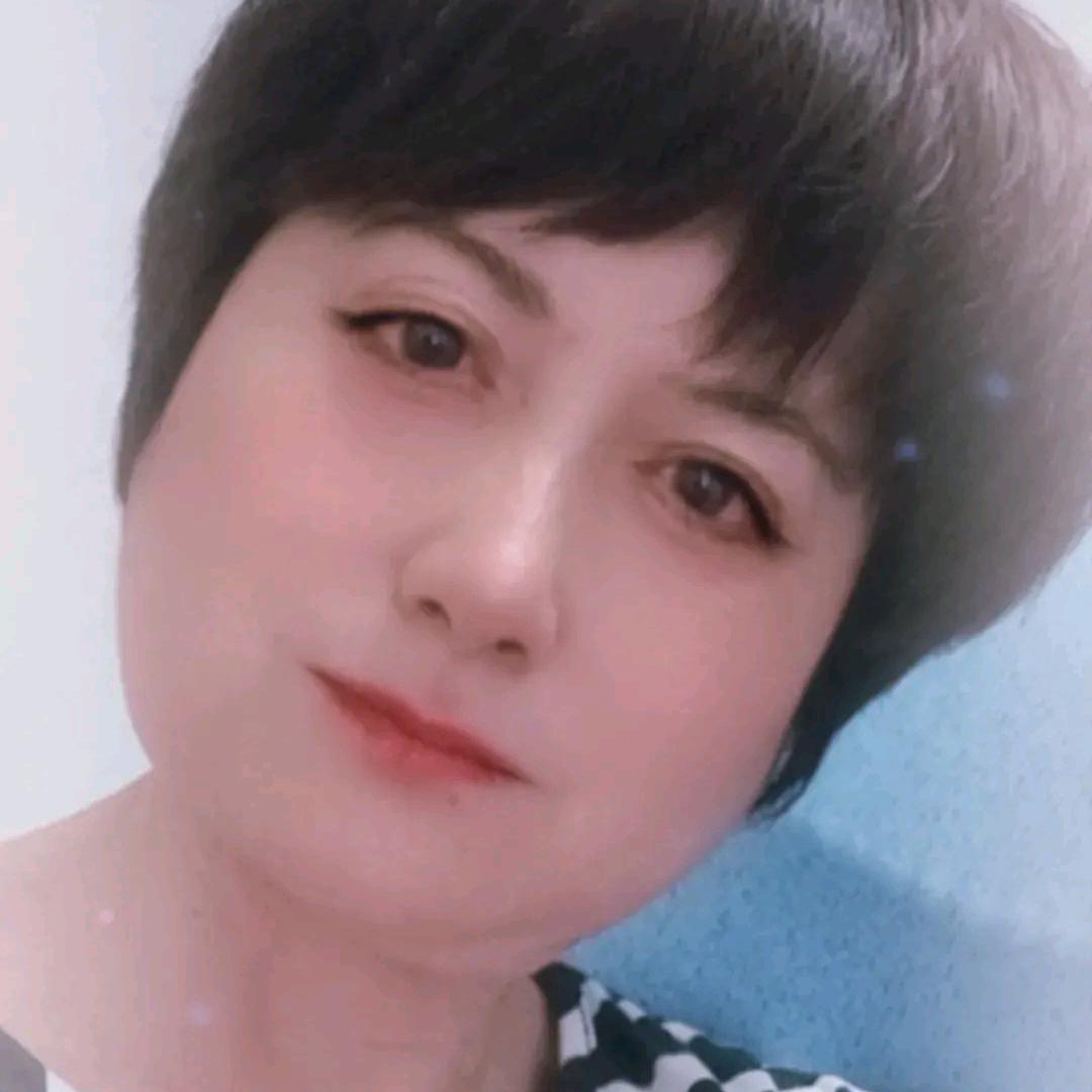 龙银菊