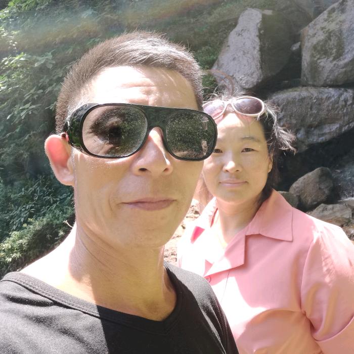 李为生活而努力