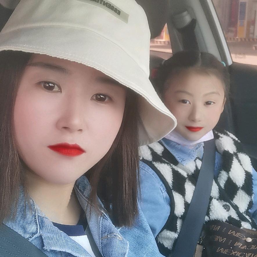 @村里有个姑娘叫小芳