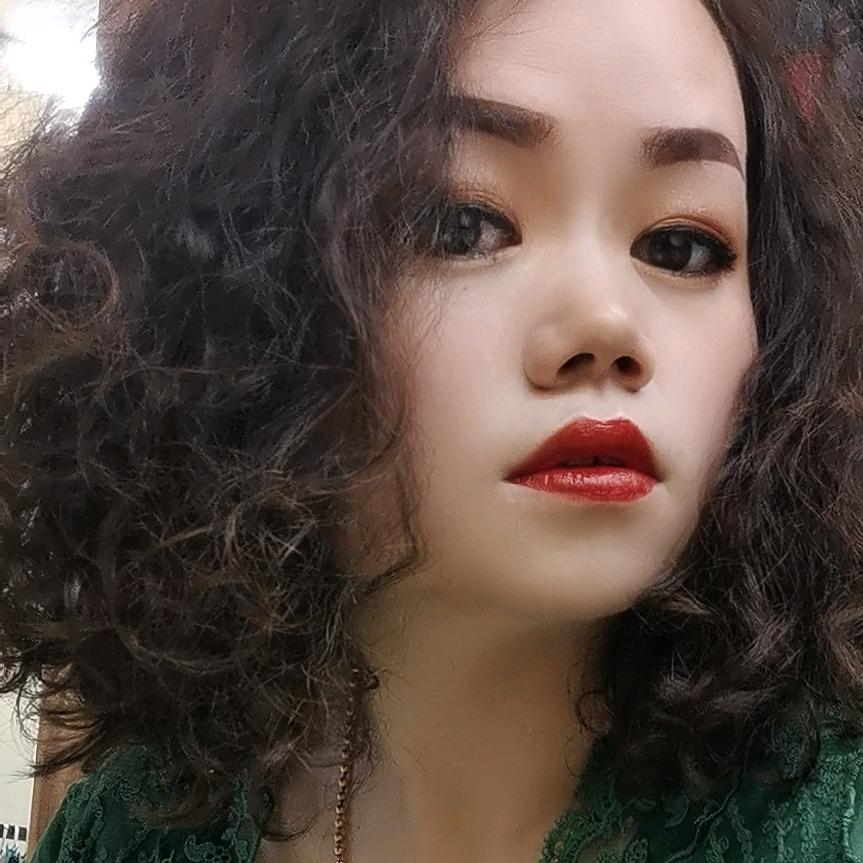 卖甘蔗的小姐姐