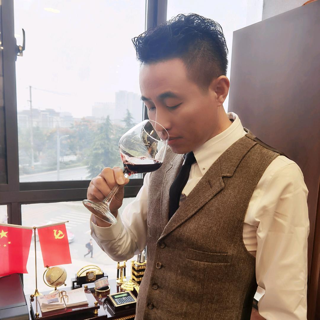 酒添翼五星名酒(沈老板)