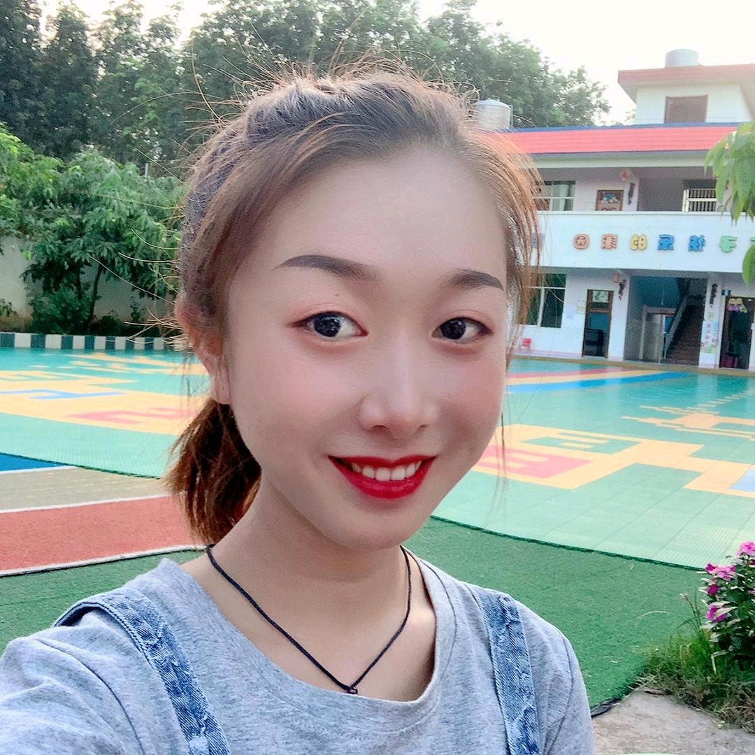 小依依