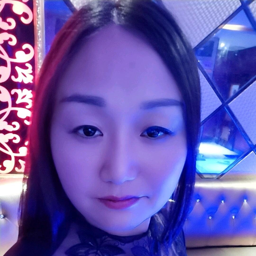 尚都智慧酒店白三三