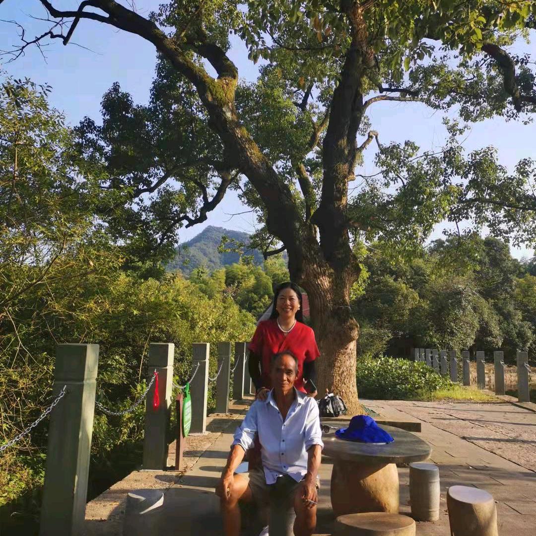 昊楠面馆（强人头MissLi）（小号）