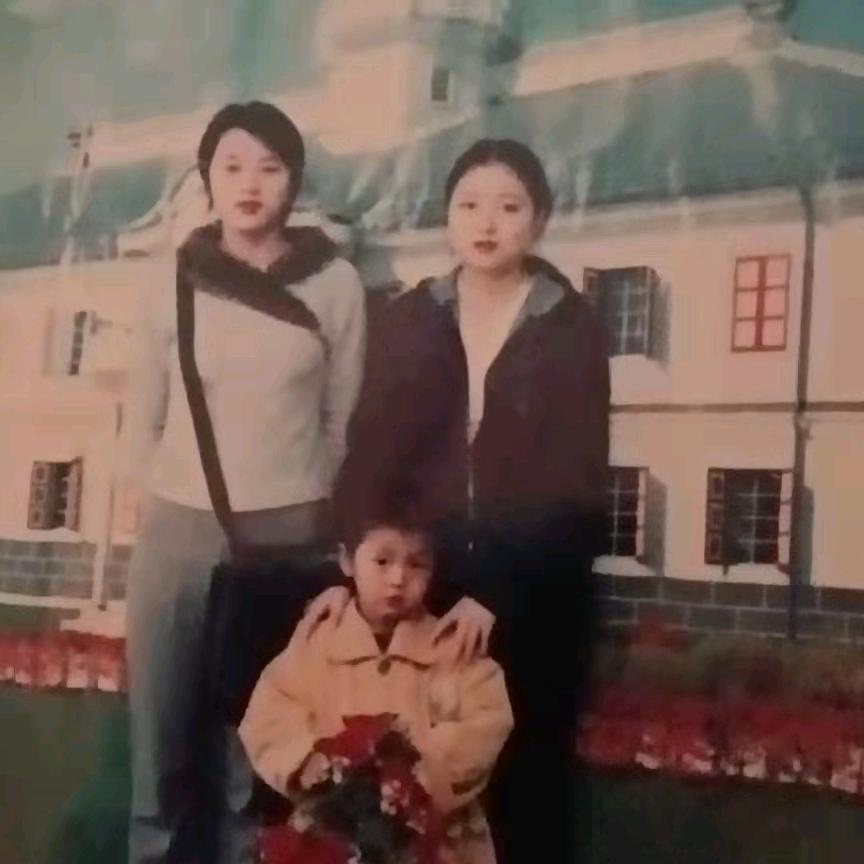 优鱼库烤全鱼火锅