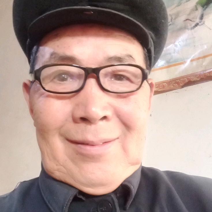 邓书文