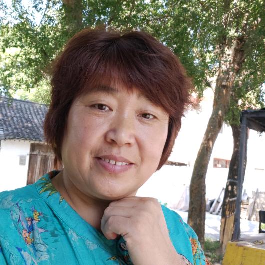 马精云（每天中午九点四十开播）