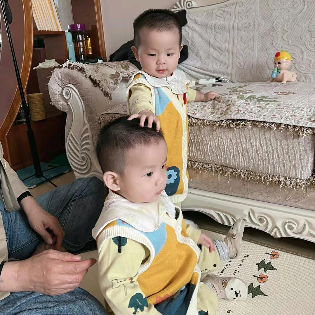 三个孙孙的奶奶