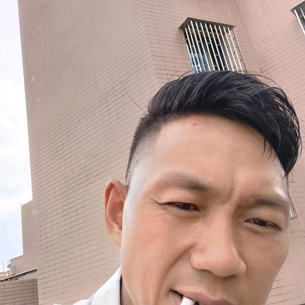 过好每一天，曹龙