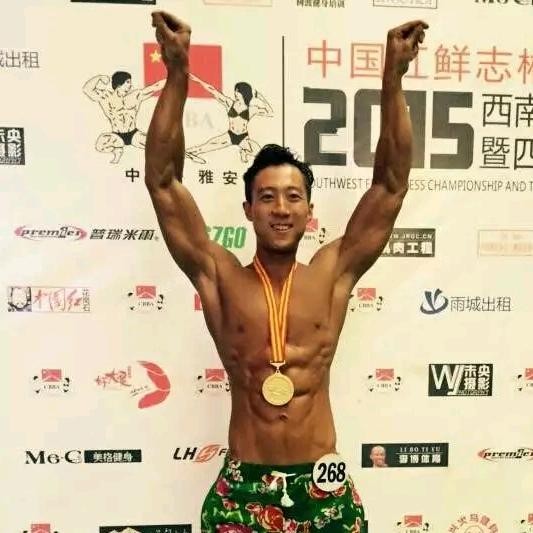 曾小舟【柏杭体育五华区游泳健身房】