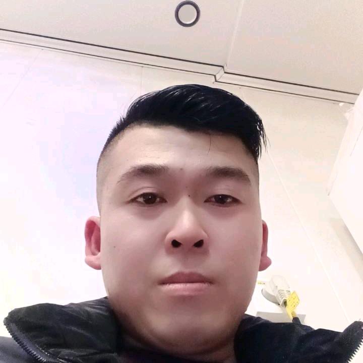 王红涛（门业，厨电，卫浴，）小麦玉米收割